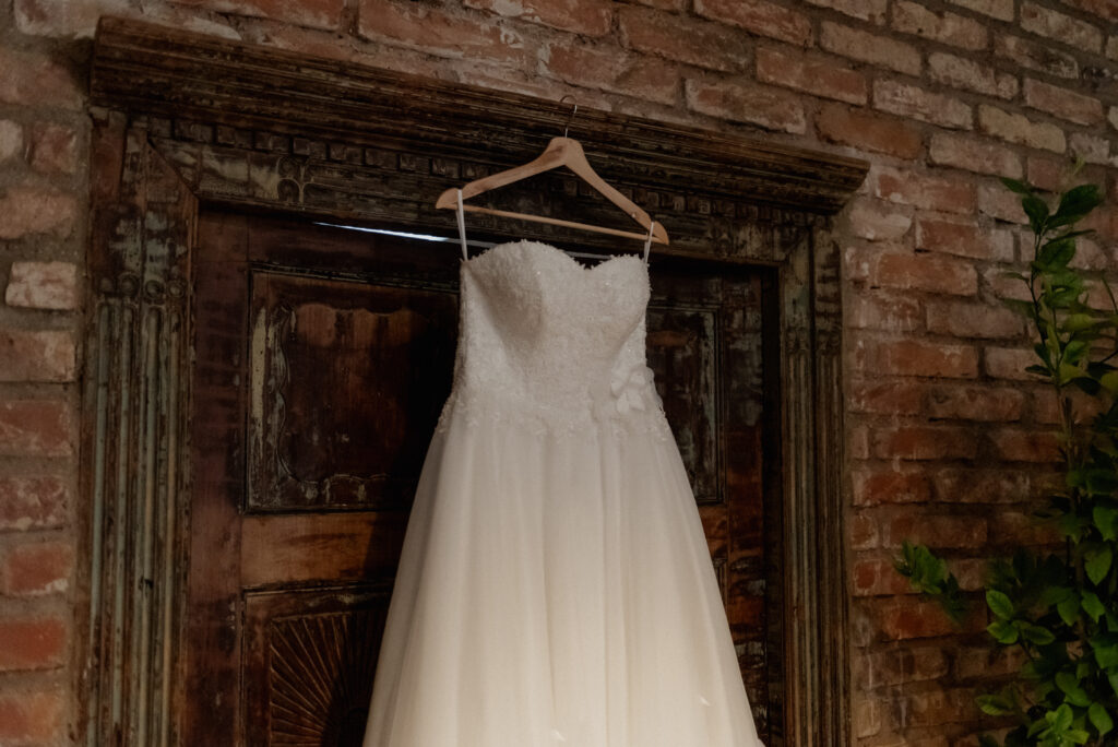 Hochzeitskleid in Hochzeitslocation Wien