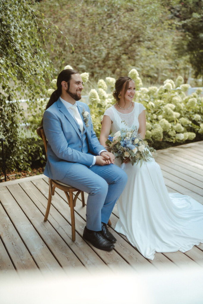 Brautpaar bei Trauung