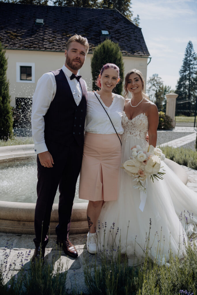 Hochzeitsplanerin mit Brautpaar Wien