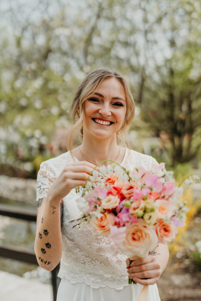 Braut mit Brautstrauß Wien